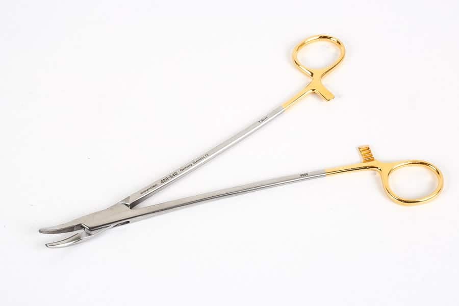 Heaney Needle Holder