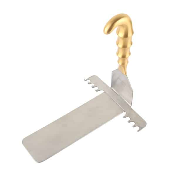 Saldanha Retractor